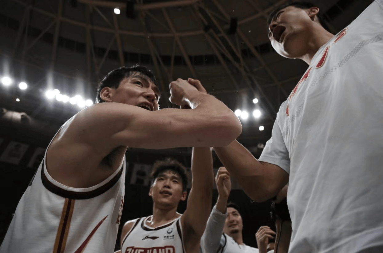 乐动体育开户地址-审判争议引怒球迷,裁判遭遇舆论风波的原因